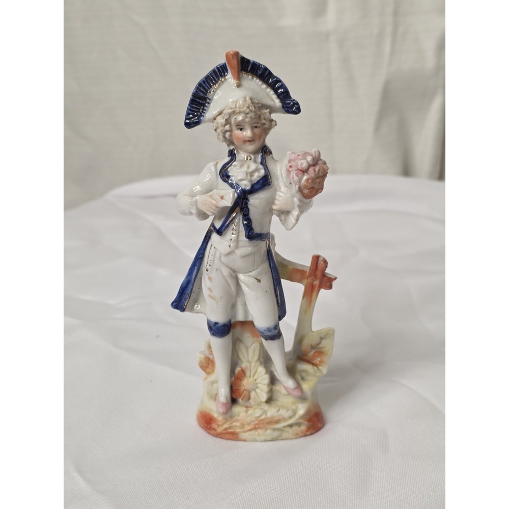 Vintage Colonial Man Ceramic Figurine Statue 7.75" Tall Hand Painted